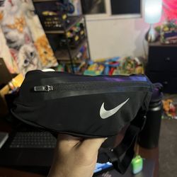 NIKE RUNNING Small Waist Bag