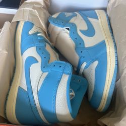 Jordan 1 Unc