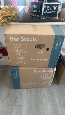 Bar Stools Set of 4 in Box
