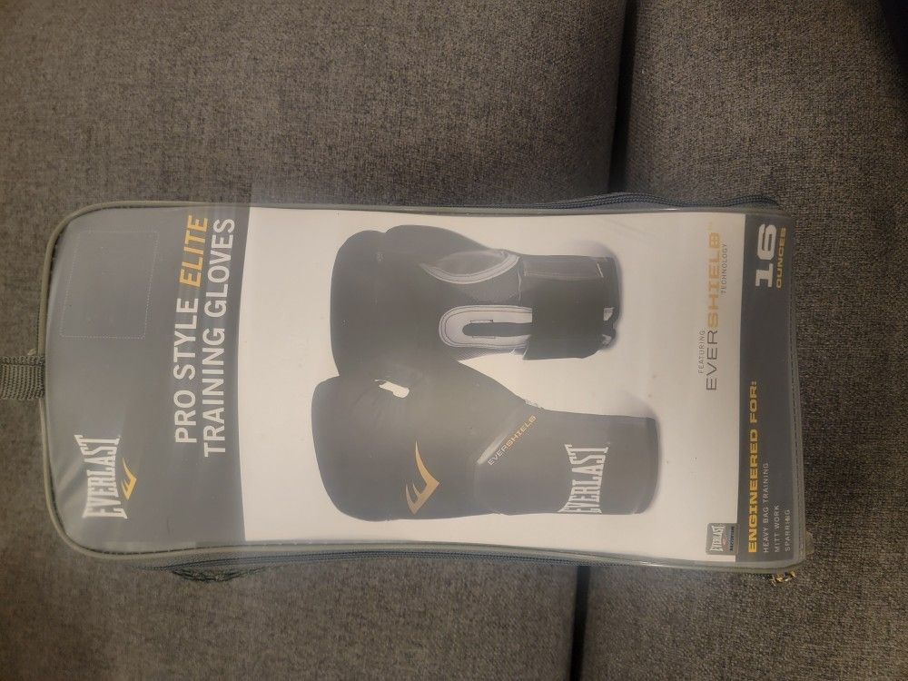 Everlast Pro Style Elite Training Gloves 16oz