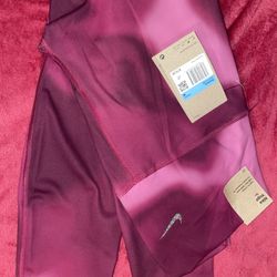 Nike Yoga Pants