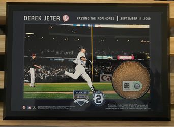 Derek Jeter Yankees Memorabilia