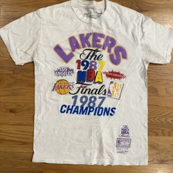 Lakers Graphic Tee
