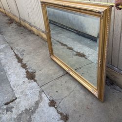 Mirror 