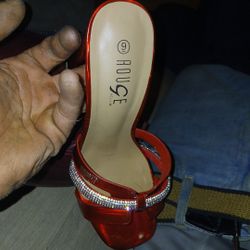 Rouge HEĹIUM HEELS