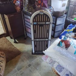 Jukebox Radio ( Description)