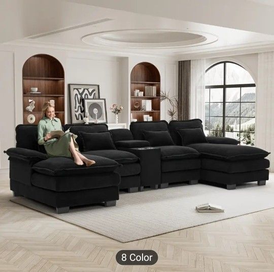 U-Shaped Sectional Couch‼️‼️