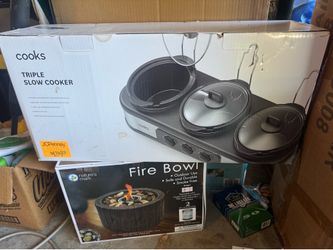 Cooks Triple Slow Cooker Buffet Server – Great Condition $30 obo