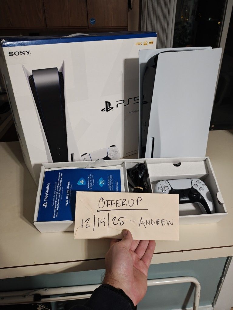 Sony PlayStation 5 - Disc Version