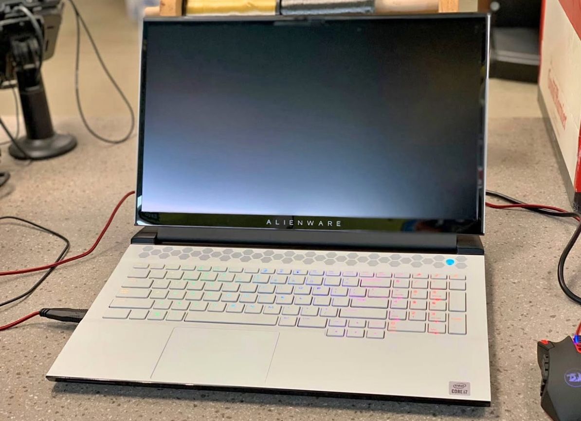 Alienware m15 R3 Gaming Laptop