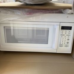 Microwave Oven (Samsung)