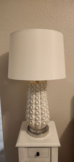 2 lamps