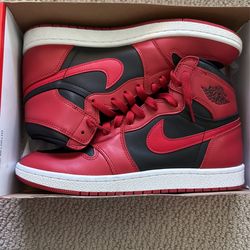 Air Jordan 1, HI 85, BQ4422 600. Size 9.5