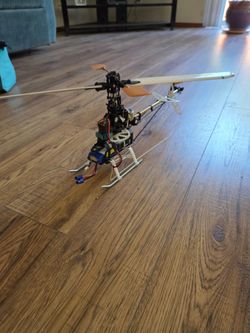 Vintage Flybar RC Helicopter Project – Airframe & Servos (As-Is)