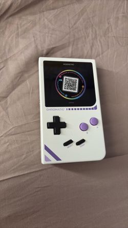 Mod retro white chromatic sapphire screen