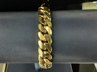 Cuban Link Bracelet - Yellow Gold 10k (.417) 99.3 grams 6 inch