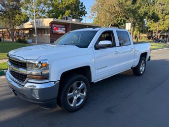 2017 Chevrolet Silverado LT