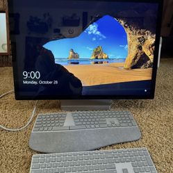 Microsoft Surface Studio 28" Touch i7 32GB 2TB RAM, 2Keyboards & Stylus Included