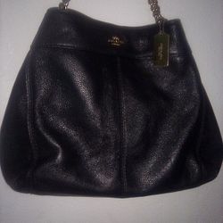 Coach Black Leather Bag With Luxury Gold Chain Detail....