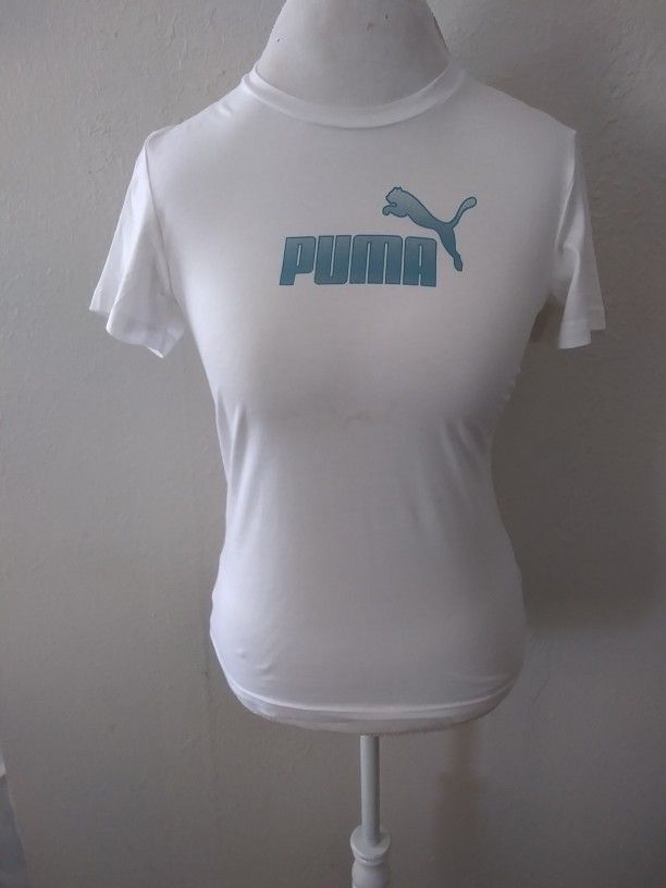 Puma womens clothing is new SIZE S