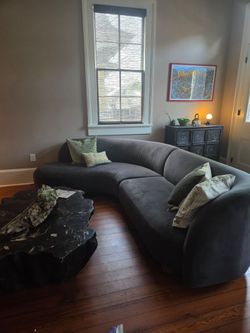 West elm Laurent 2-Piece Wedge Chaise Sectional (111.5")