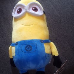New plush Minions 12" from Despicable Me