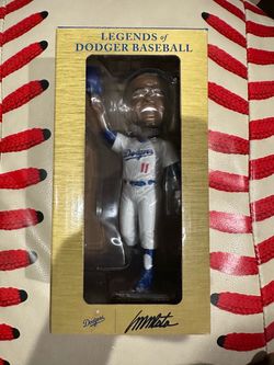 Legends of Dodger Baseball Bobblehead #11 Manny Mota