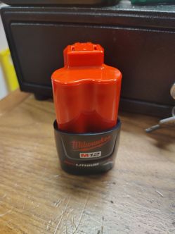 Milwaukee 2.0ah battery m12