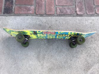 Skateboard with Cruiser wheels & Venture Trucks