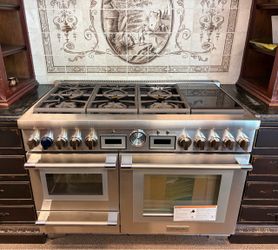 NEW Thermador Pro Grand 48” electric oven/gas and induction top steam range