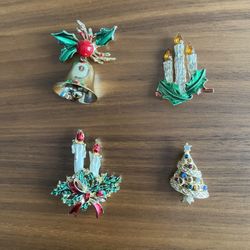 Vintage Christmas Brooches/pins 