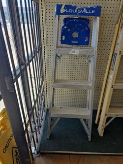 Louisville 4 Foot Ladder 