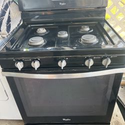 Whirlpool 3.8 cu ft. Gas Range with Center Burner