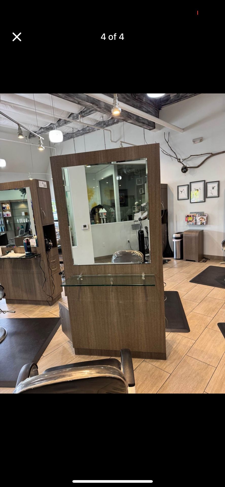 Salon Station
