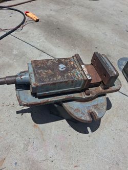 Enco Mill vice