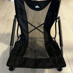 Foldable lawn chairs (set of 4)