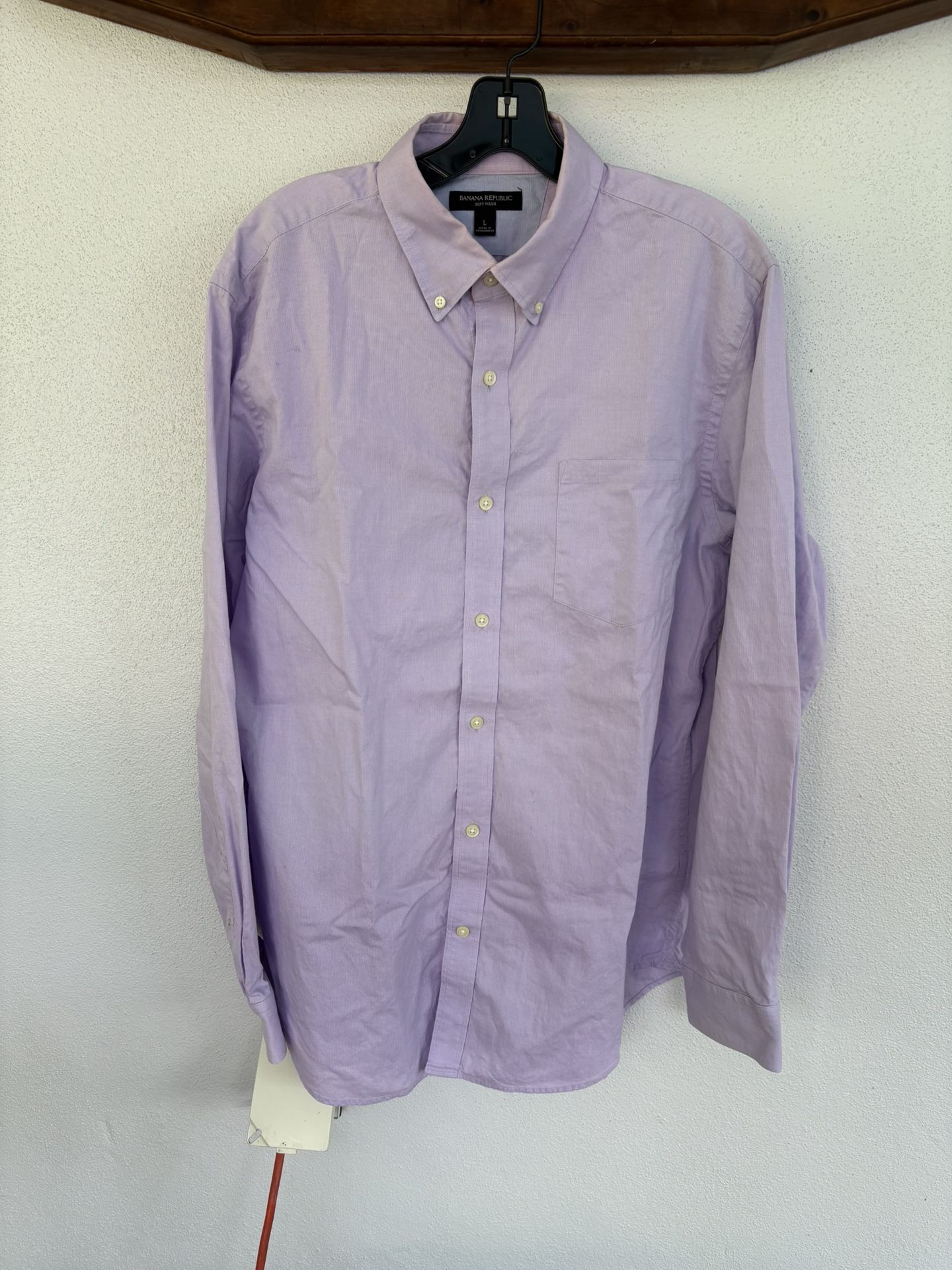 Banana Republic Lavender Men’s Button Down Dress Shirt, soft wash, size - L
