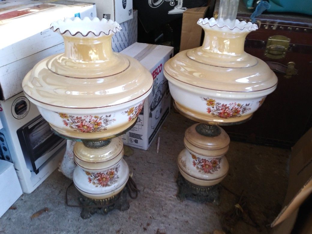 Vintage Electric Lamps
