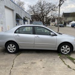 Selling a 2005 Toyota Corolla LE  ***Previous owner put Diesel fuel in it, car stalled out immediately. Will need the fuel tank and fuel line flushed.