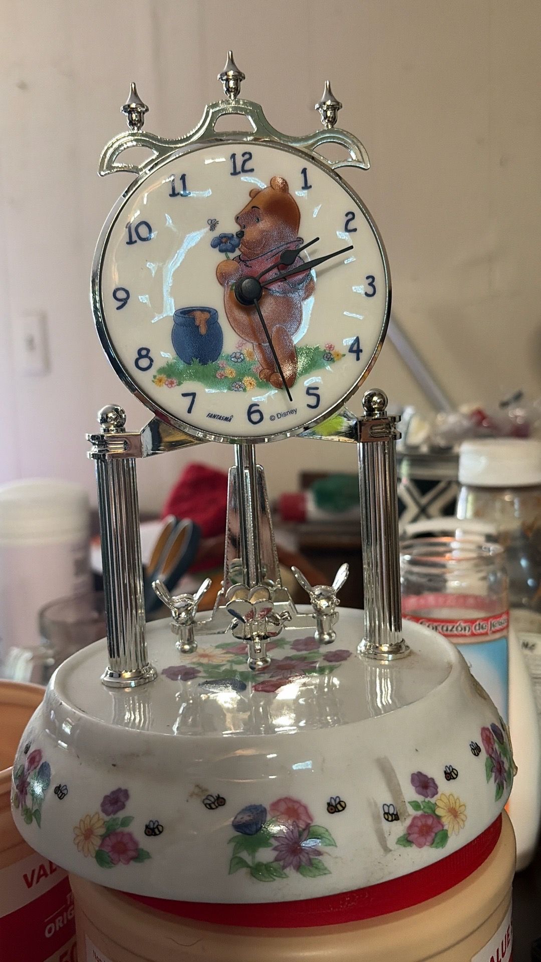 Vintage Winnie the Pooh clock