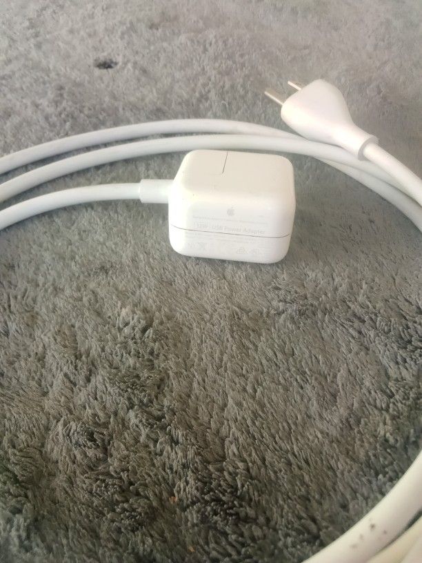 Apple 12W USB Power Adapter