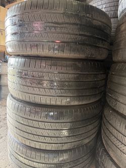 255/50R20 4 used tires pirelli scorpion