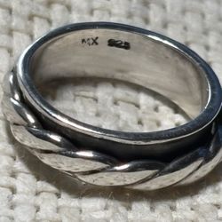 Spinner Ring. Ag. 0. 925. Size 8 