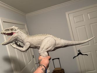 Super Colossal Indominus Rex 42" Dinosaur Hasbro Jurassic World Camp Cretaceous