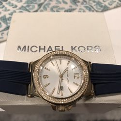  Women's Michael Kors Mini Dylan Blue Silicone Watch MK2490