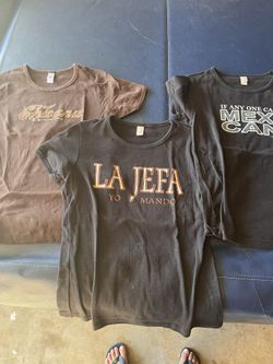 Mexican Pride Women’s T-Shirts. Size L.. Lot