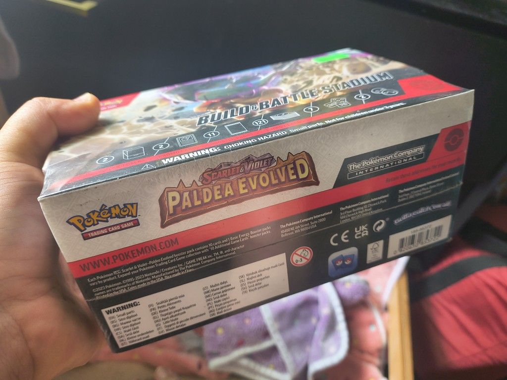 S&V Paldea Evolved Build And Battle