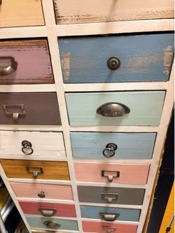 dresser