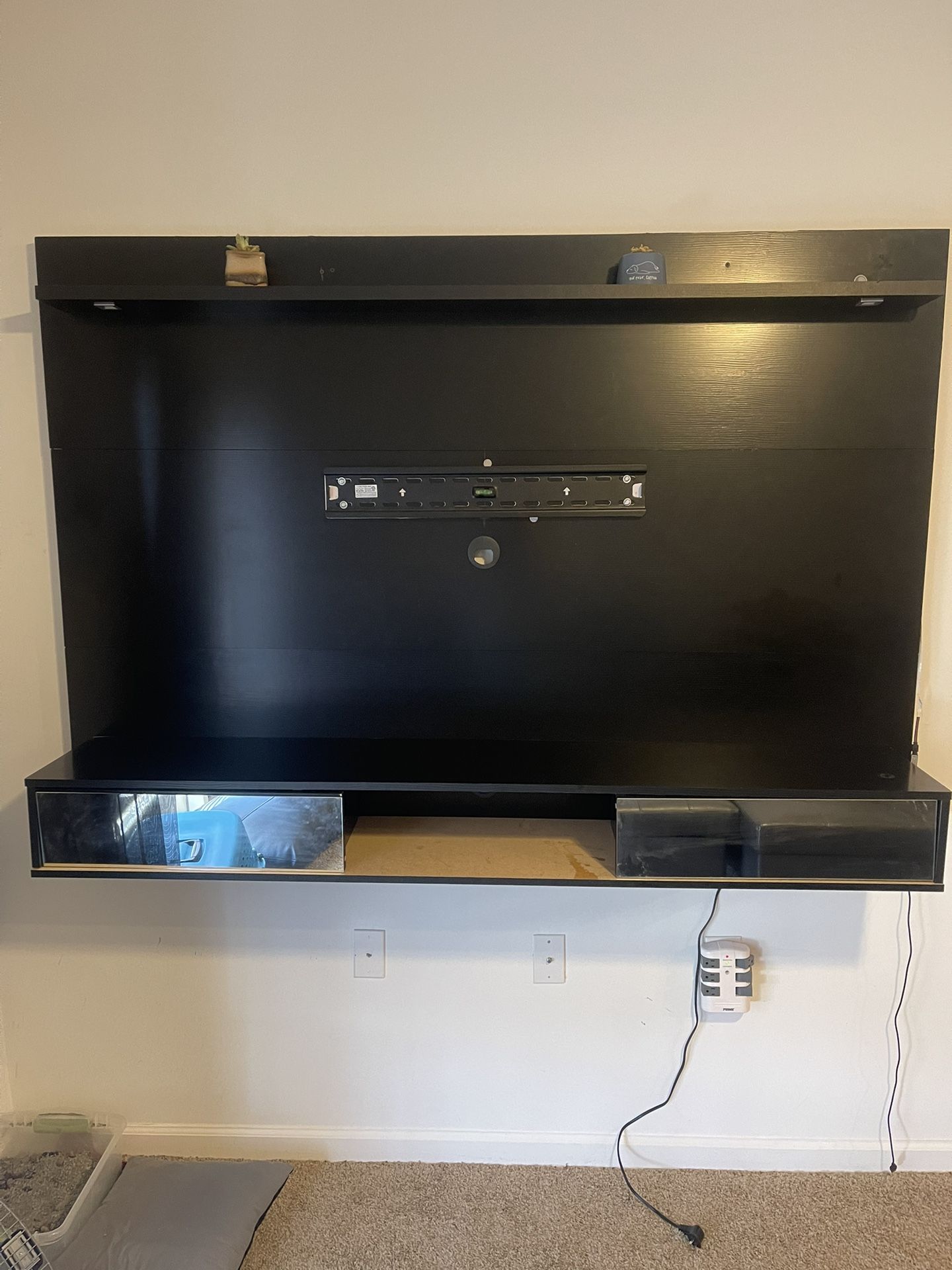 Floating 75” Tv Stand
