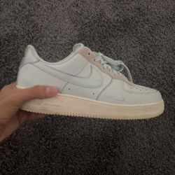 Devin Booker Air Force 1s